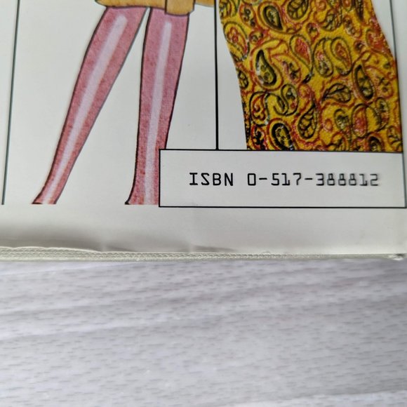 Fashion The Mirror of History Hard Back Book - Picture 6 of 10